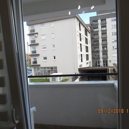 Apartman Tea 2 Banja Luka Extérieur photo