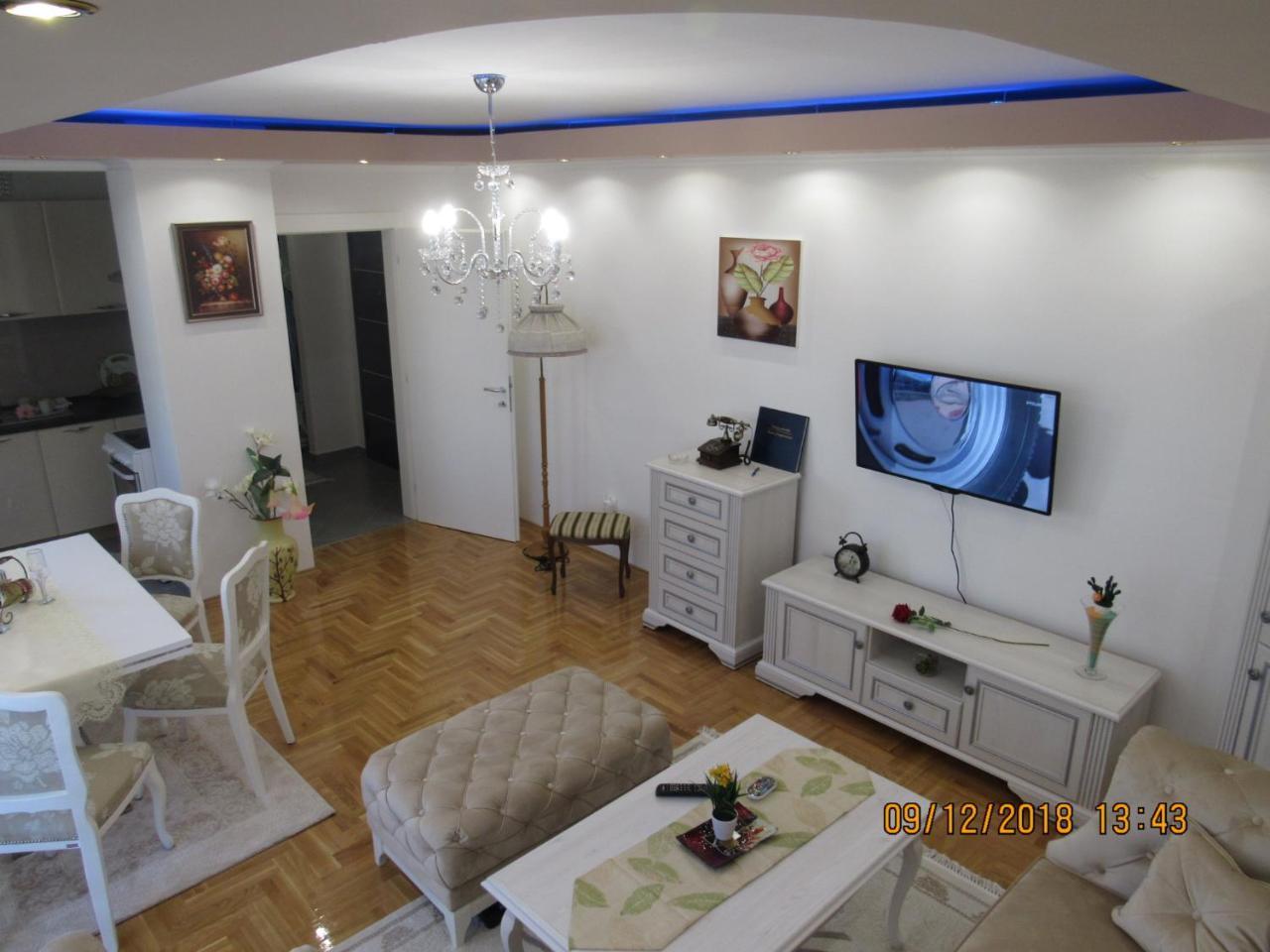 Apartman Tea 2 Banja Luka Extérieur photo