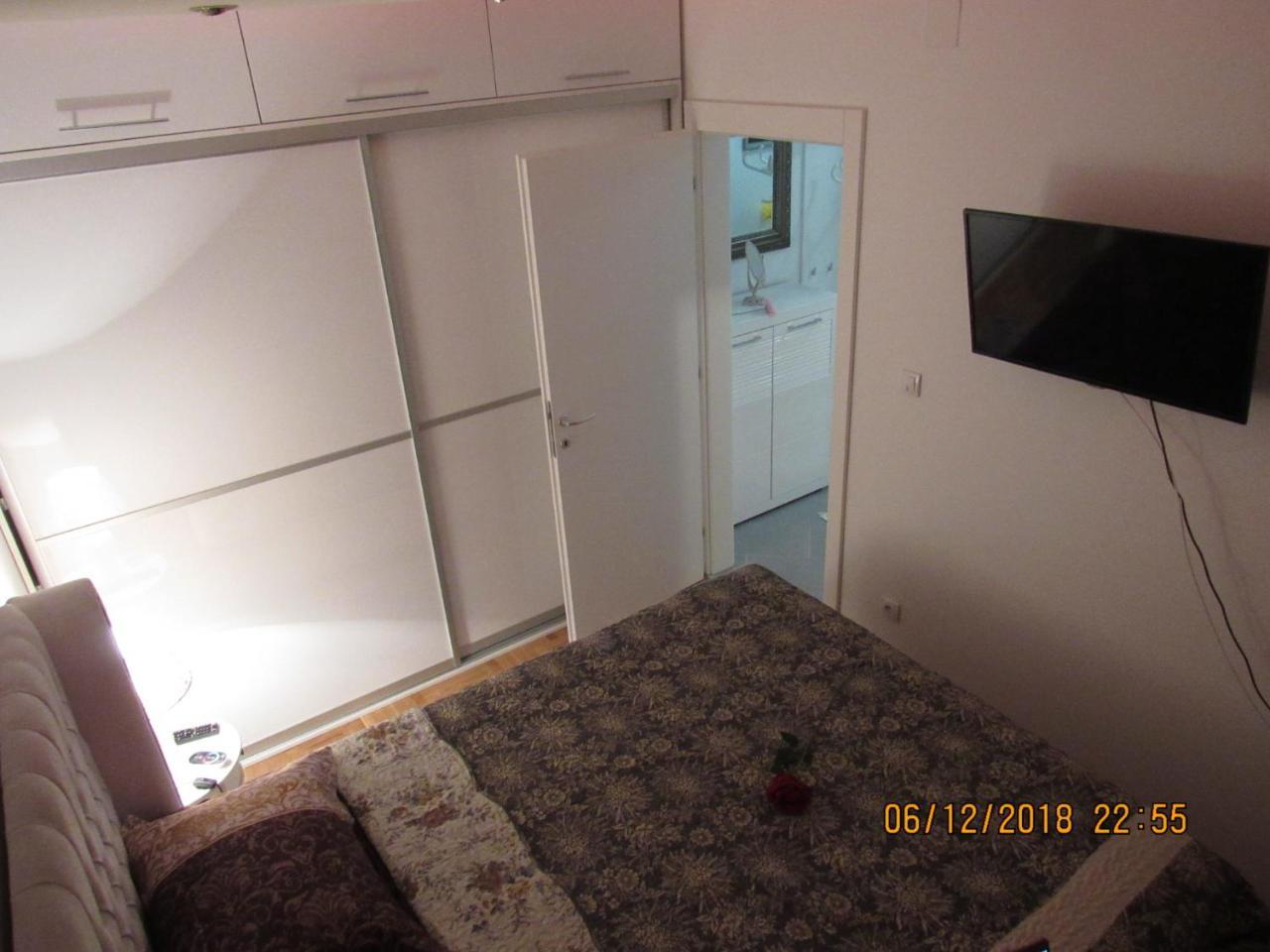 Apartman Tea 2 Banja Luka Extérieur photo